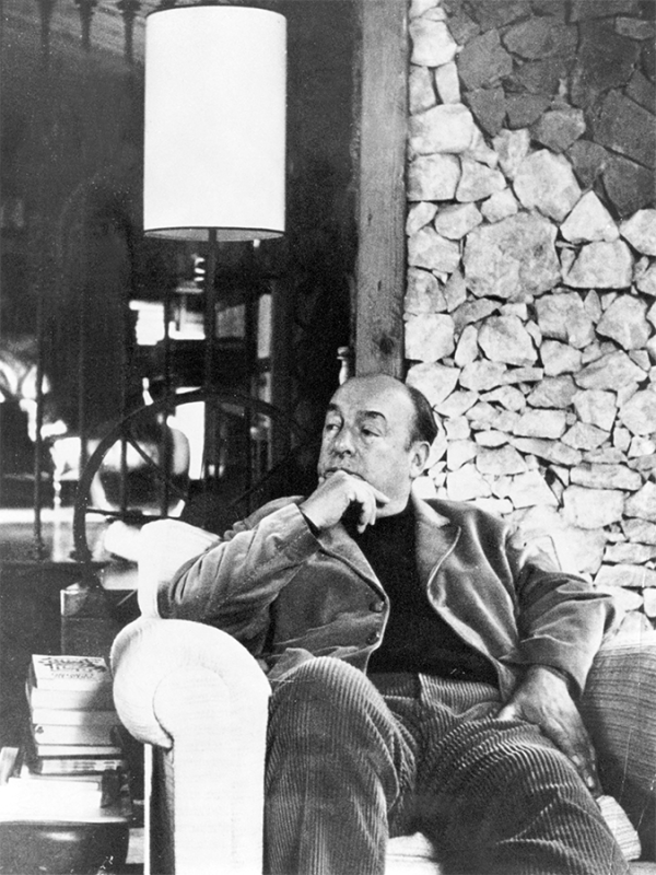 Pablo Neruda en Isla Negra