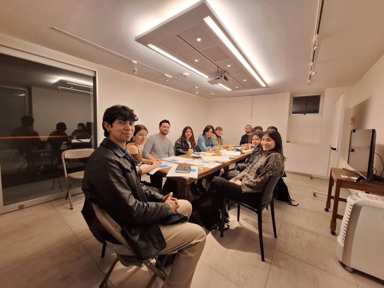 cultura-fundacion-neruda-taller-poesia-la-chascona-paocc-2025