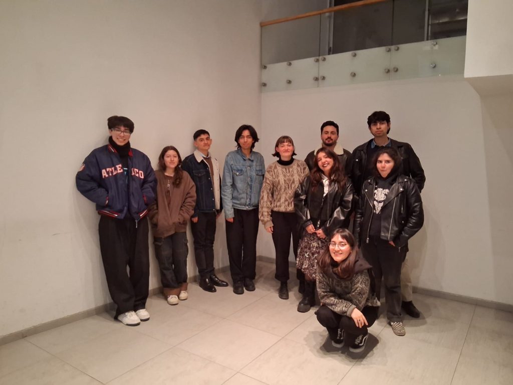 cultura-fundacion-neruda-taller-poesia-la-chascona-paocc-2025_1