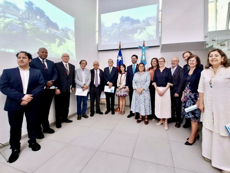 cultura-fundacion-neruda-guatemala-y-chile-2025