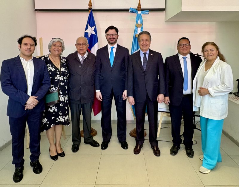 cultura-fundacion-neruda-guatemala-y-chile-2025_3