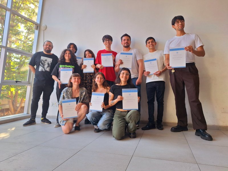 cultura-fundacion-neruda-taller-poesia-la-chascona-2025