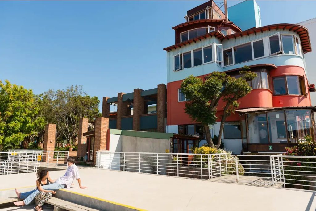 cultura-fundacion-pablo-neruda-la-sebastiana-foto-rafa-perez-national-geographic-4