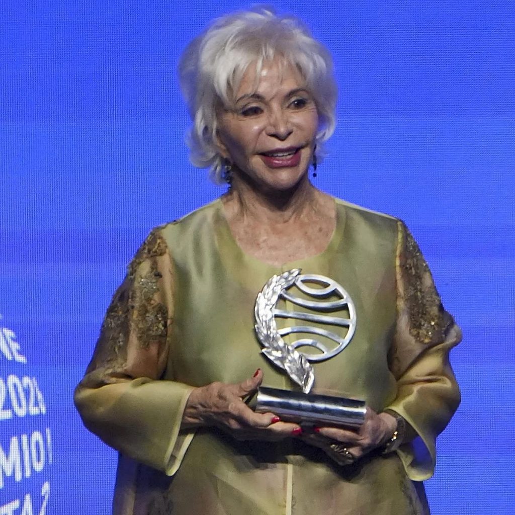 cultura-fundacion-pablo-neruda-isabel-allende-premio-planeta